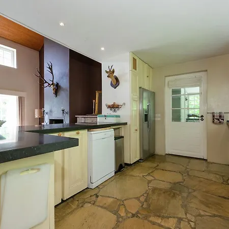 Beautiful With Garden In Houffalize Holiday home Cetturu